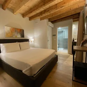 Malvezzi24 Boutique Guest house